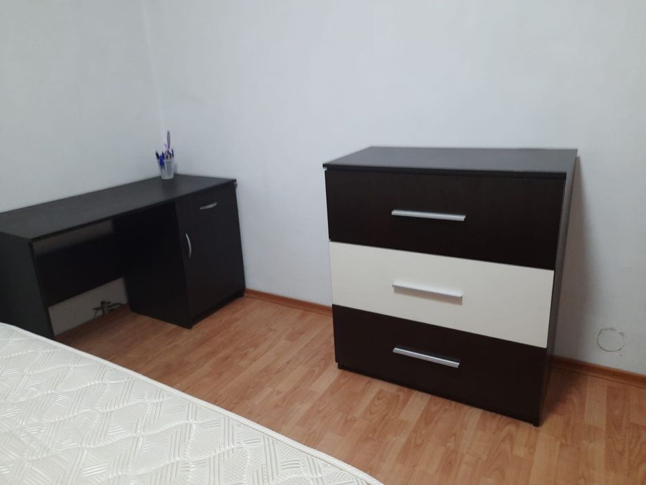 Vand dulap 3 usi + comoda