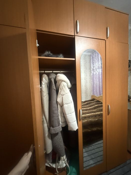 Продам шкаф в спальню
