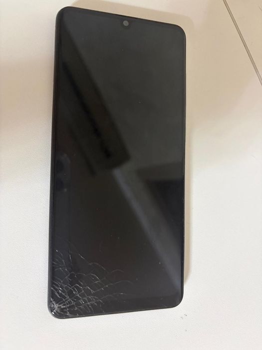 Продам телефон  Samsung galaxy A31