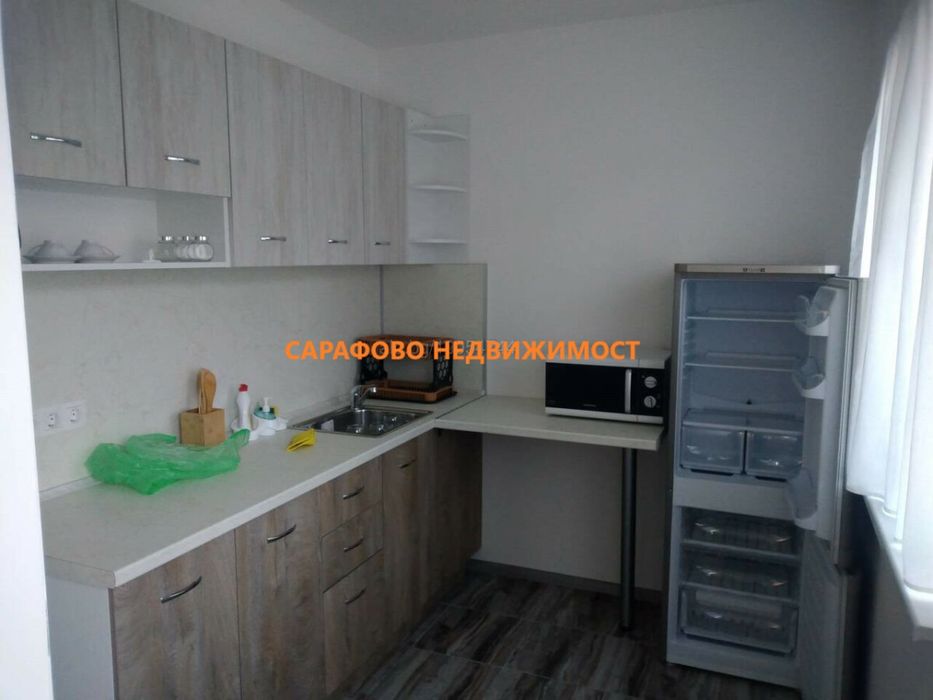 Продава  2-стаен гр. Бургас - Сарафово 80m²