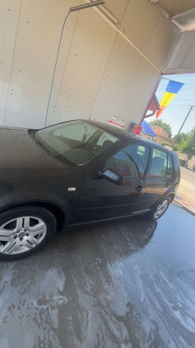 Vând golf4, an 2002