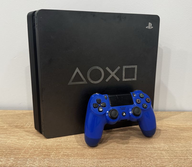 Конзола Playstation 4 1TB пълен комплект PS4
