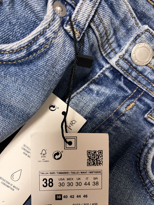 Джинсы Zara НОВЫЕ
