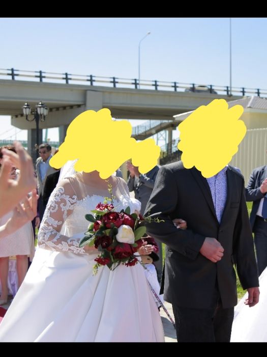 Свадебное платье