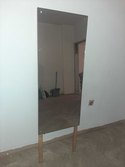 холна маса, огледало