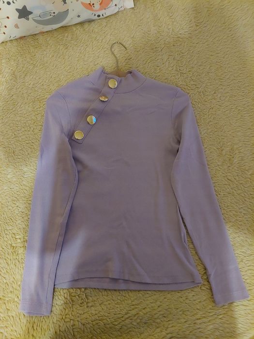 Удобна и красива блузка за пролетта