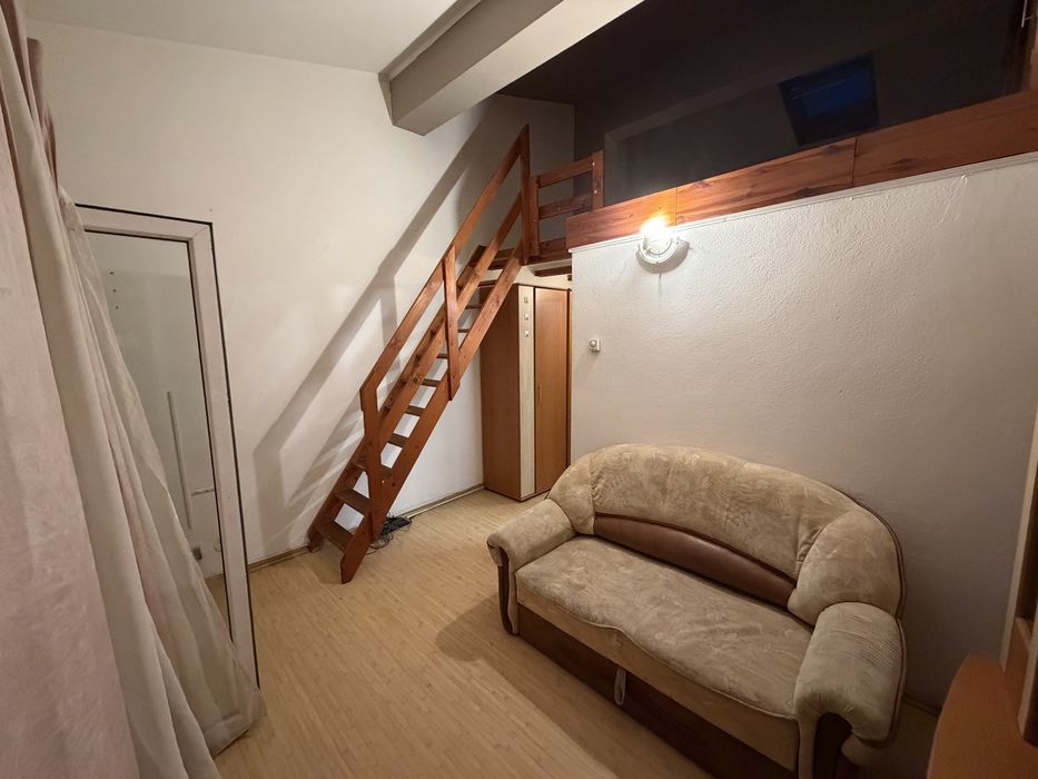 Apartament/garsoniera de vanzare