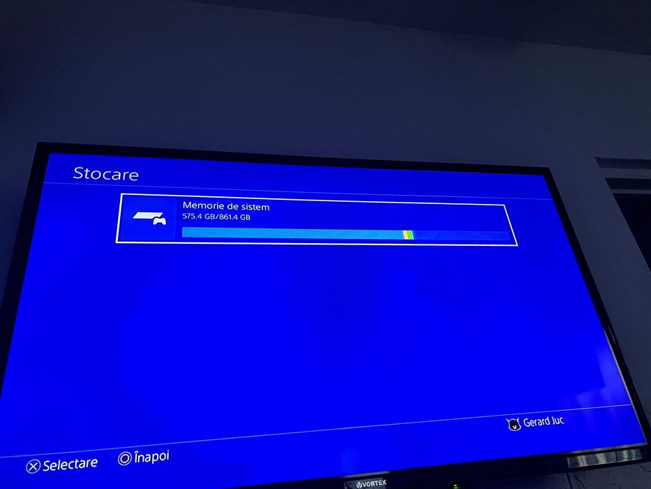 Playstation 4 pro plus 11 jocuri (ps4 pro)