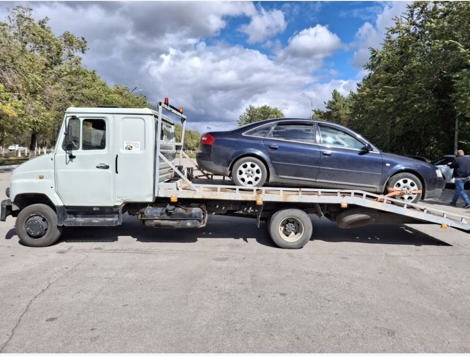 Услуги эвакуатора. Грузоперевозки.