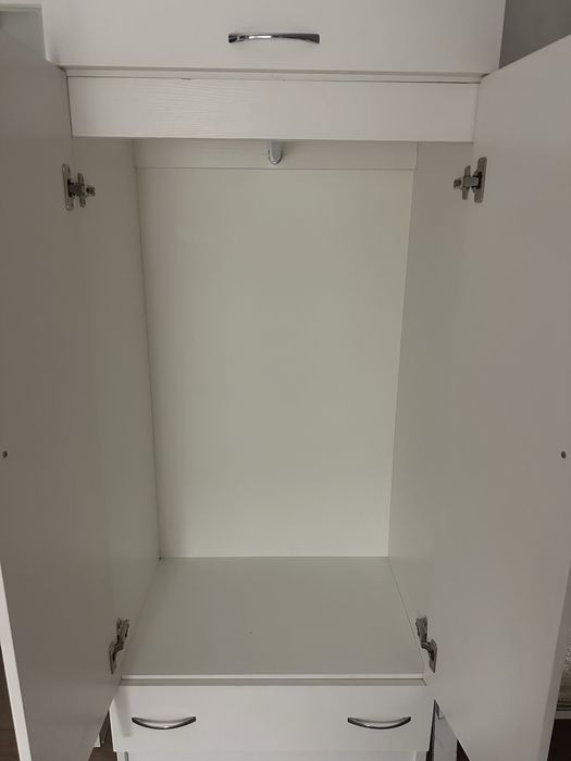 шкафы для одежды