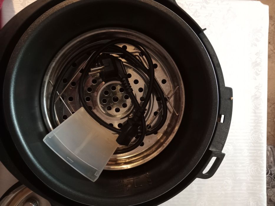 Продам мультиварку