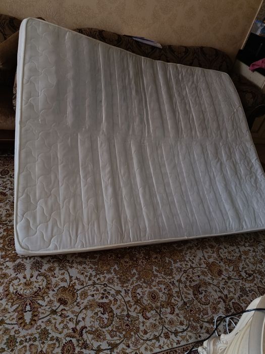 Отдам матрас, бесплатно
