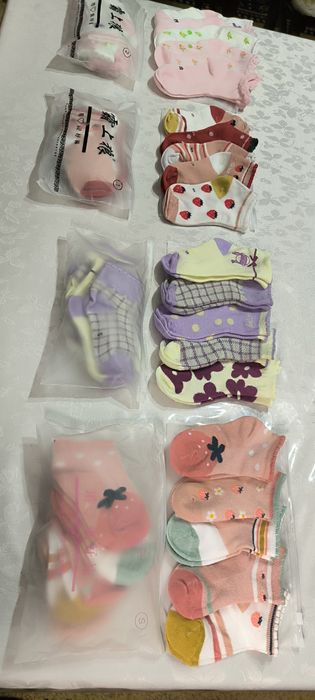 Носки детские 1-3: 3-5 лет одна упаковка 35000 сум в упаковке 5 шт,