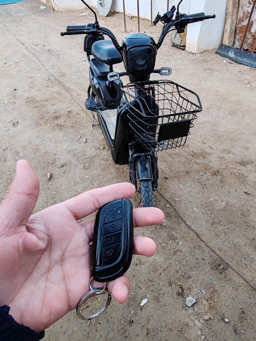 Velomax skuter sotiladi