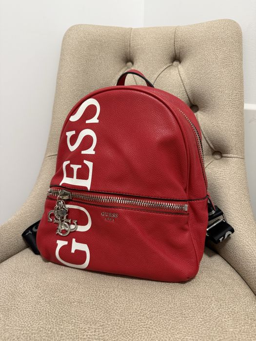 Оригинална раница GUESS