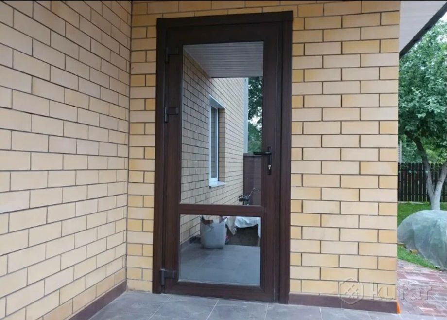 Двери алюминиевые и ПВХ