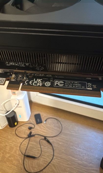 Sapphire nitro+ rx7800xt видиокарта