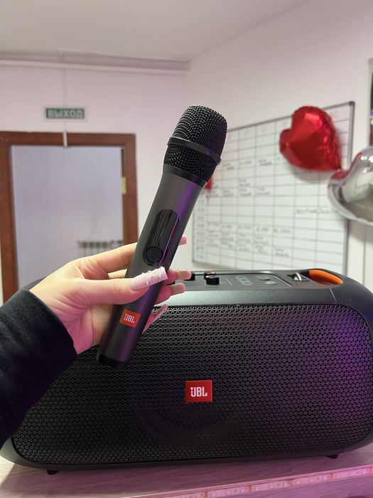 Jbl partybox on the go