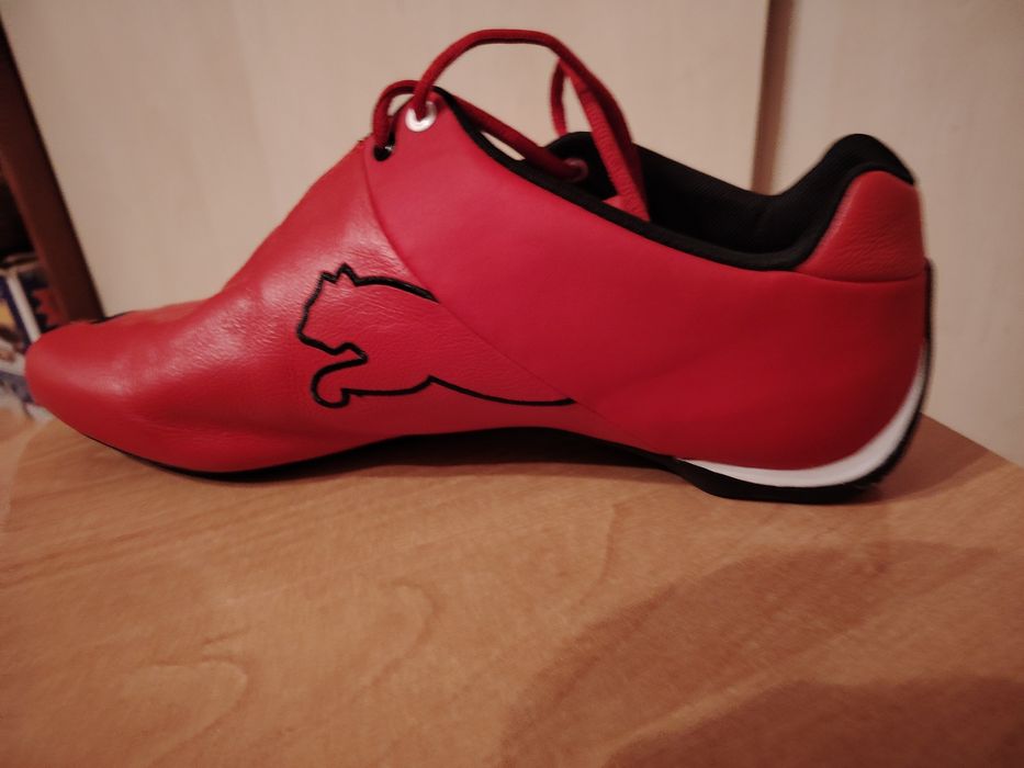 Продам Puma кроссовки