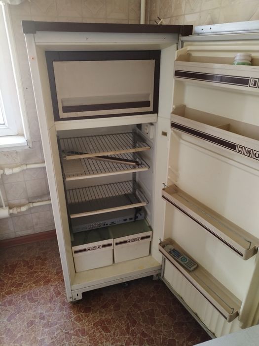 Холодильник Орск не убиваемый