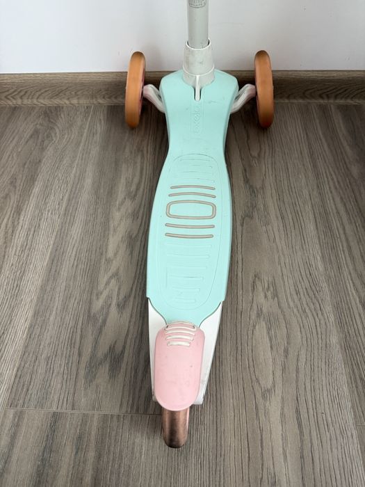 Trotineta cu lumini  Decathlon pt copii