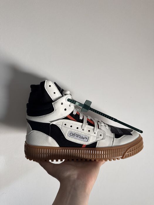 Off White Court 3.0