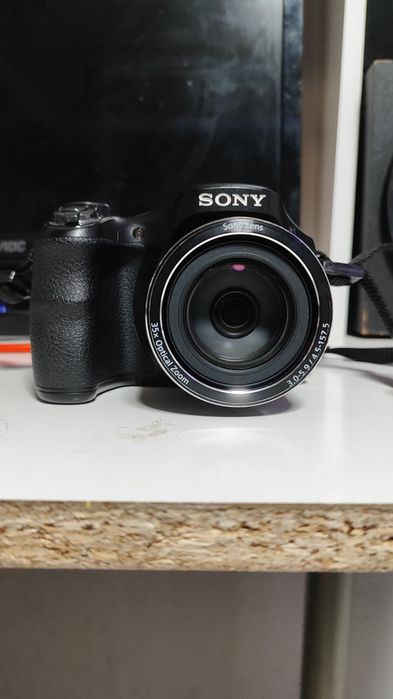 Фотоаппарат Sony DSC-H300