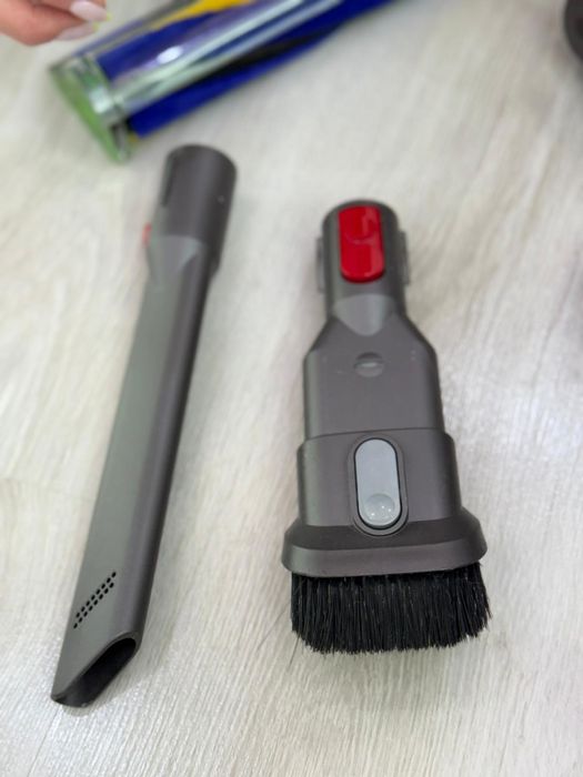 Приставки за Dyson v12