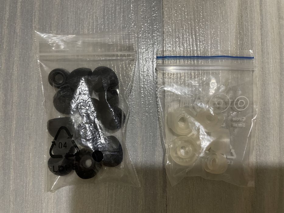 Продаю наушники