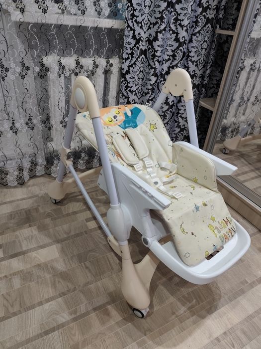 Стульчик для кормления