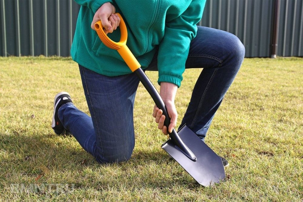 Лопаты металлические