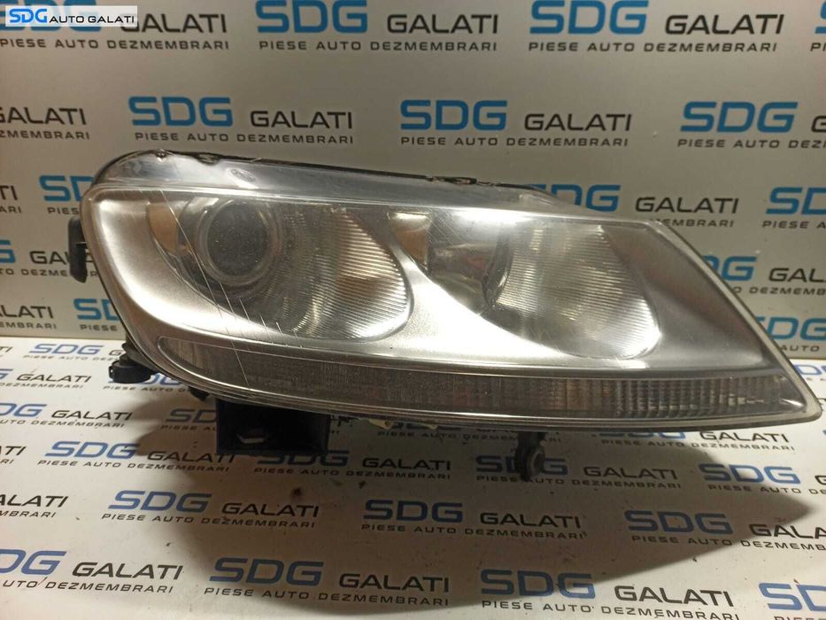 Far Dreapta Xenon cu Lupa Volkswagen Phaeton 2002 - 2010 [L0912]