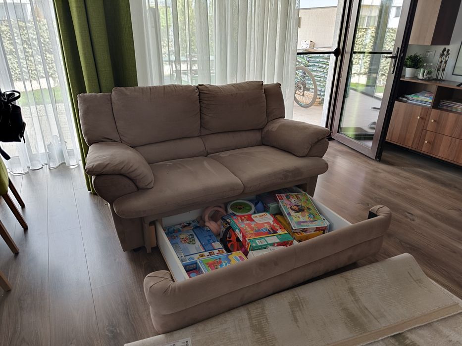 Canapele living 3 si 2 locuri