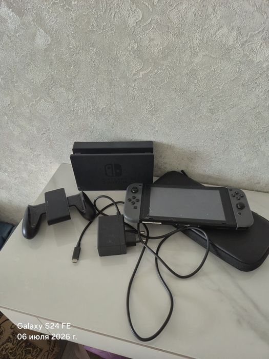 Nintendo switch V1 с Играми и полным комплектом