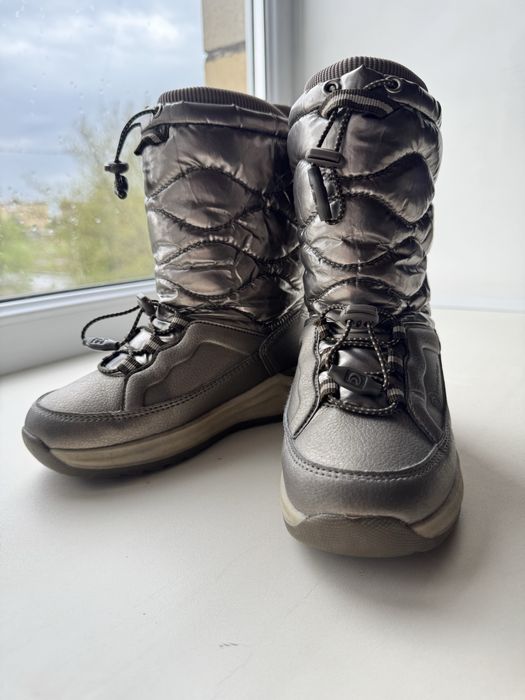 Детские зимние ботинки