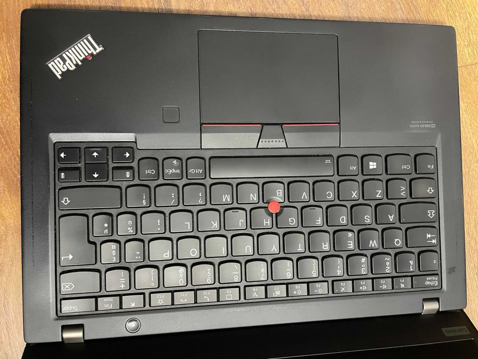 Лаптоп Lenovo X13 Gen1, i5-10310U, 16 GB, 256GB NVME SSD, 13.3" TOUCH