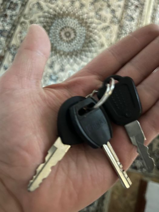 Электроскутер продаю