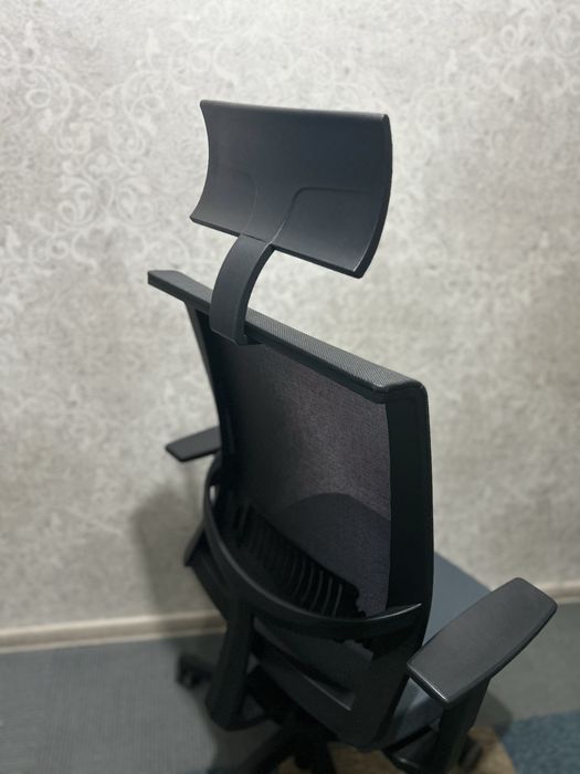 продам офисное кресло