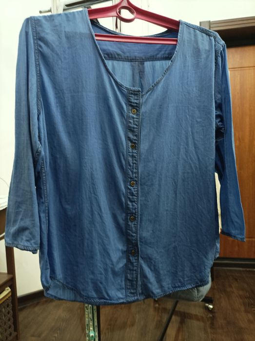 Джинсовая рубашка, привозная очень хорошем состоянии -48 размер