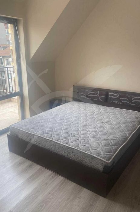 Дава се под наем Двустаен апартамент в Варна, Колхозен пазар - 55 кв.м за 375 € - Снимка #2