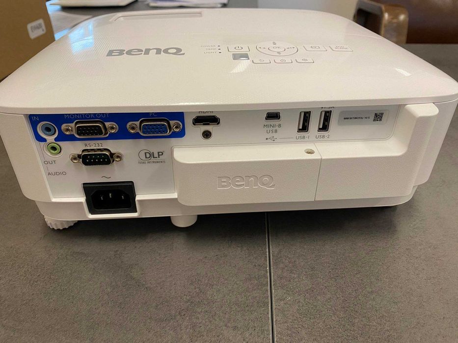 Видеопроектор BenQ EW600 3600 лумена