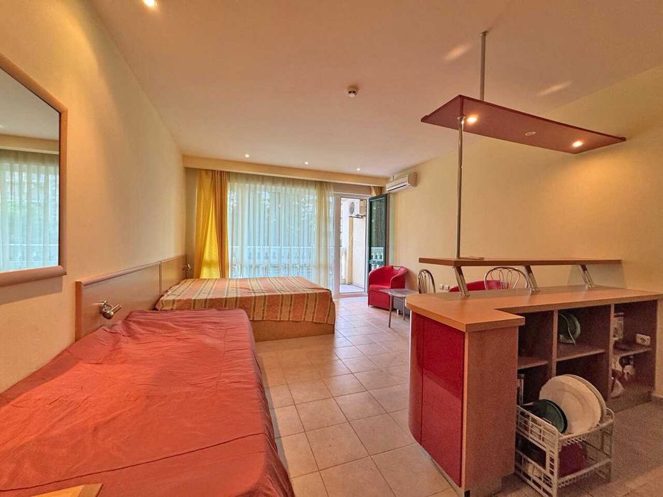 Продава се Едностаен апартамент в к.к. Слънчев бряг - 51 кв.м за 1304 €/кв.м - Снимка #1