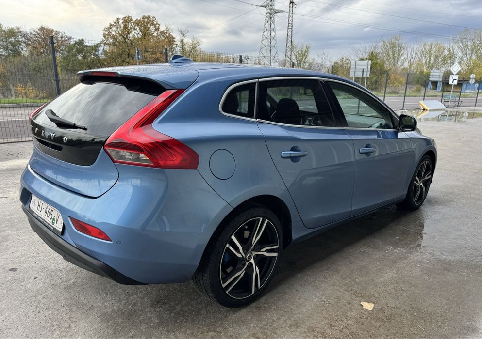 VOLVO V40 2.0 D2 Panorama