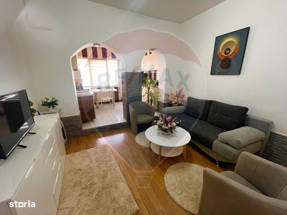 Casă de închiriat în zonă centrală cu terasă I Comision 0% I