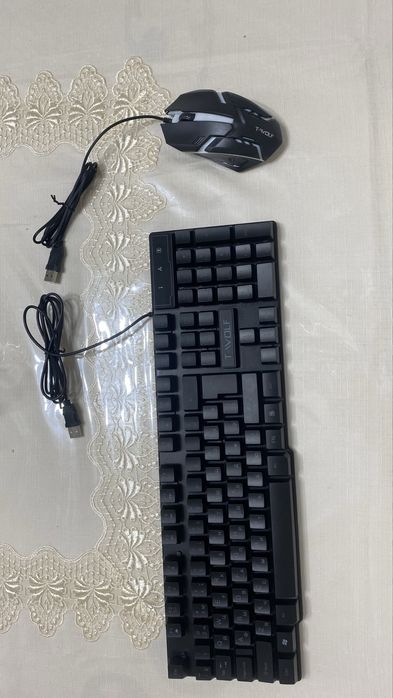 Игровая клавиатура и мышь T-WOLF TF200 RGB