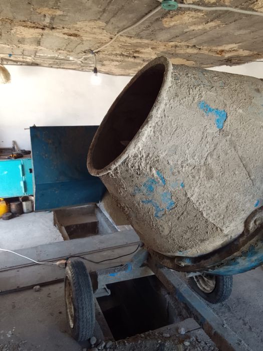 Бетономешалка продам