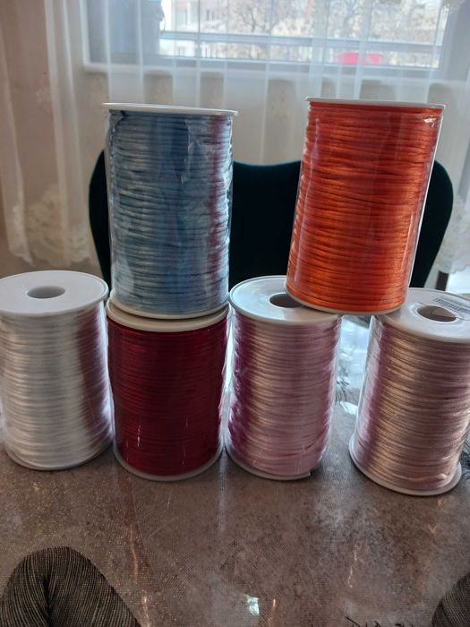 Кринолинови ленти,връзки