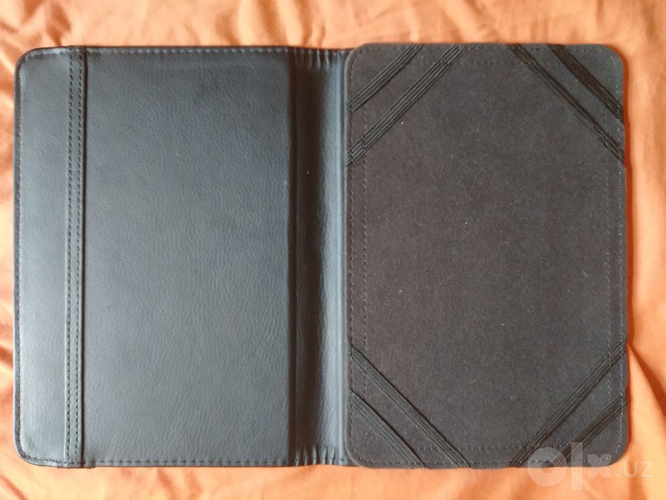 Чехол с подставкой TRUST PRIMO FOLIOдля планшетов 7-8 дюймов. Чёрный.