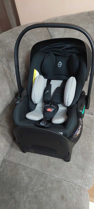Scoica auto bebe cu Isofix 360 grade cu picior de sprijin