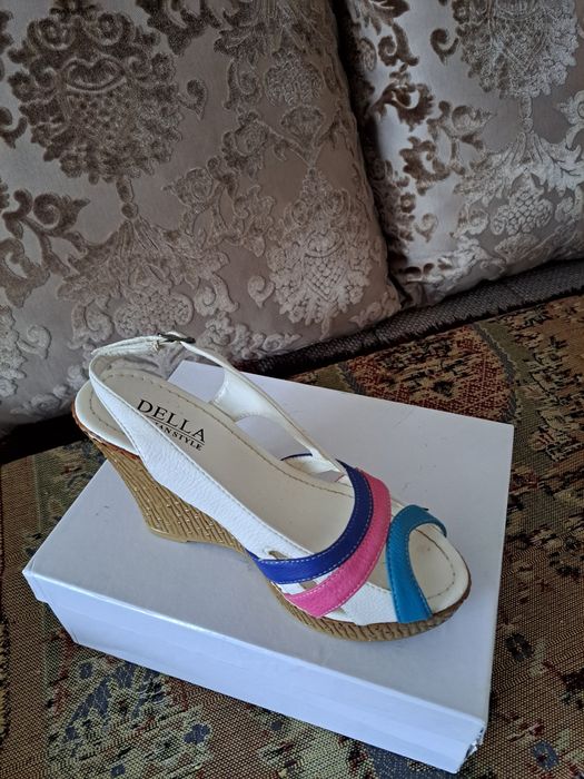 Босоножки  размер 35